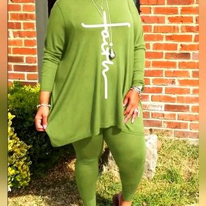 New Plus size outside in size 26/7x